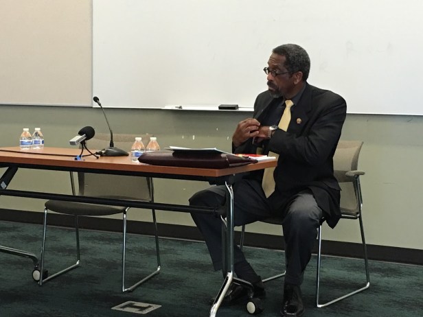 08dfc-alcod42bmiley2balone